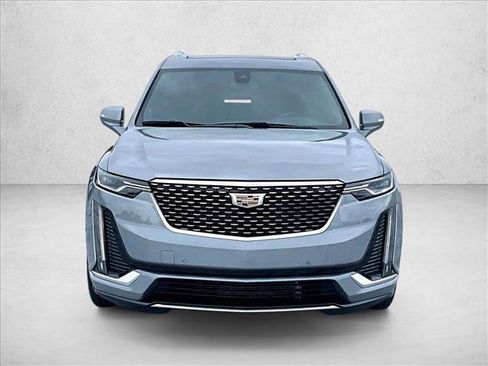 Certified 2024 Cadillac XT6 Premium Luxury AWD/4WD image 3