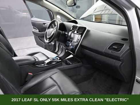 Used 2017 Nissan Leaf SL w/ Premium Package image 22