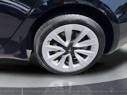 Used 2023 Tesla Model 3 Long Range AWD/4WD image 10