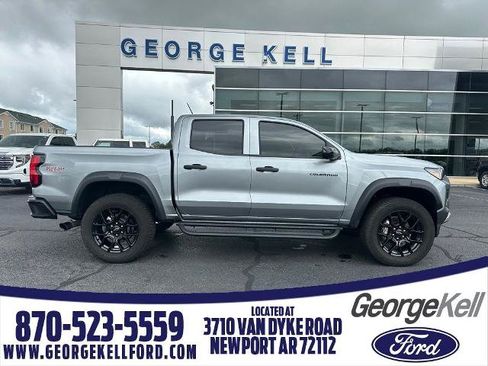 Used 2024 Chevrolet Colorado Trail Boss w/ LPO, Dark Essentials Package AWD/4WD image 1