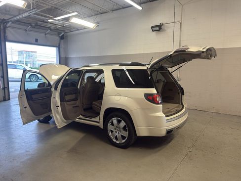 Used 2015 GMC Acadia Denali AWD/4WD image 12