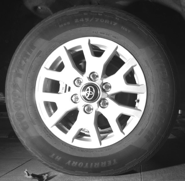 Used 2025 Toyota Tacoma SR AWD/4WD image 9