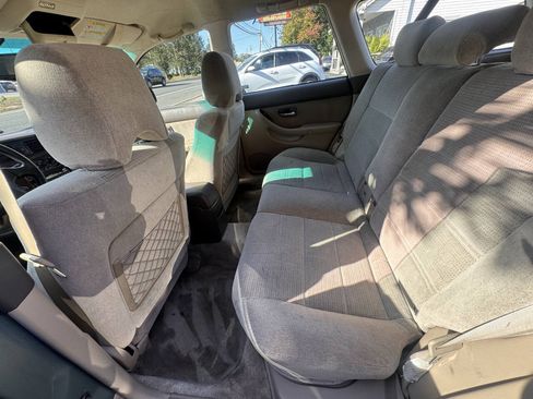 Used 2003 Subaru Outback Wagon AWD/4WD image 16