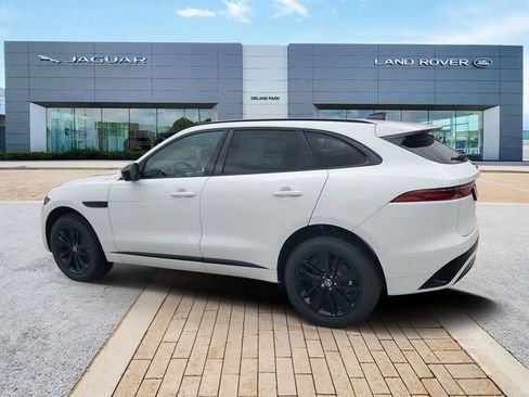 Used 2026 Jaguar F-PACE R-Dynamic S AWD/4WD image 7
