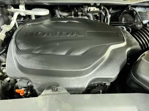 Used 2023 Honda Odyssey Touring image 32