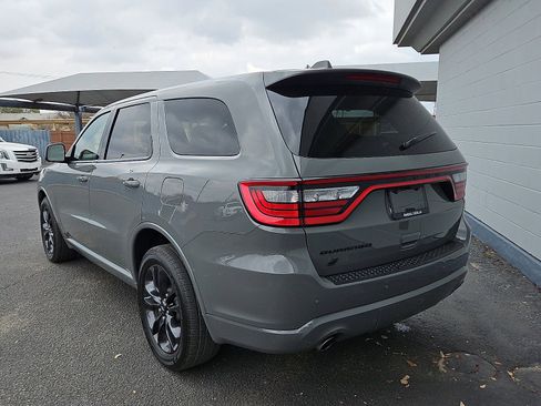 Used 2022 Dodge Durango SXT w/ Blacktop Package image 3