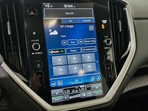 Used 2025 Subaru Ascent Premium AWD/4WD image 19