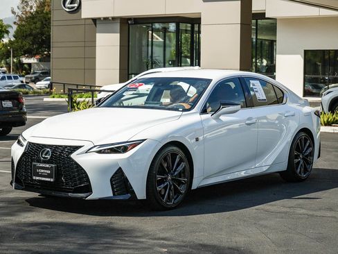 Used 2025 Lexus IS 300 F Sport RWD image 3