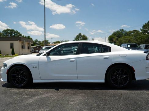 Used 2023 Dodge Charger R/T w/ Blacktop Package RWD image 23