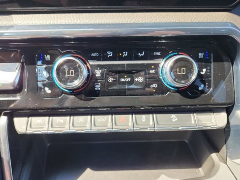Certified 2025 GMC Sierra 1500 Denali w/ Denali Reserve Package AWD/4WD image 20