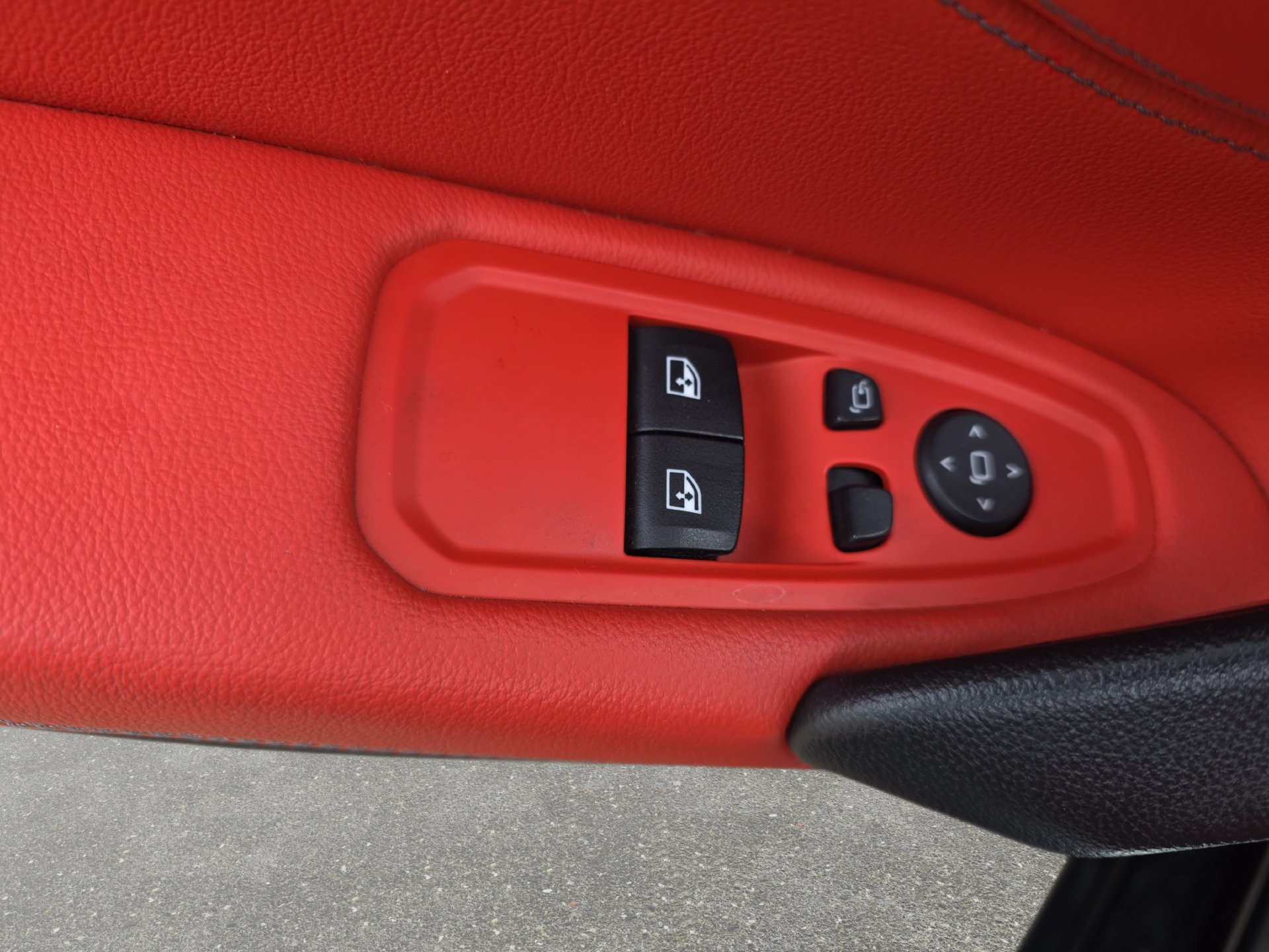 Used 2020 BMW Z4 M40i w/ Premium Package RWD image 25