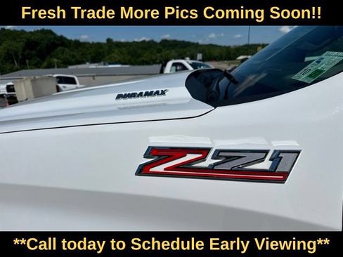 Used 2023 Chevrolet Silverado 1500 LTZ AWD/4WD image 5