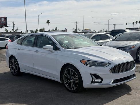 Used 2019 Ford Fusion Titanium AWD/4WD image 14