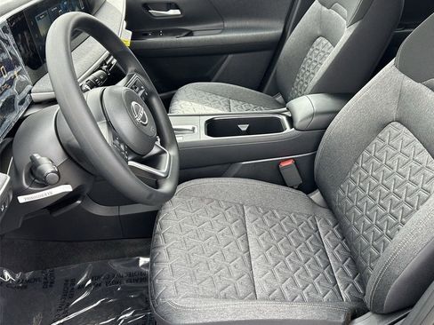 New 2026 Nissan Kicks SV image 27