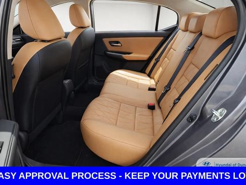 Used 2020 Nissan Sentra SV w/ SV Premium Package FWD image 18