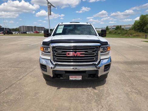 Used 2017 GMC Sierra 2500 4x4 Crew Cab image 11