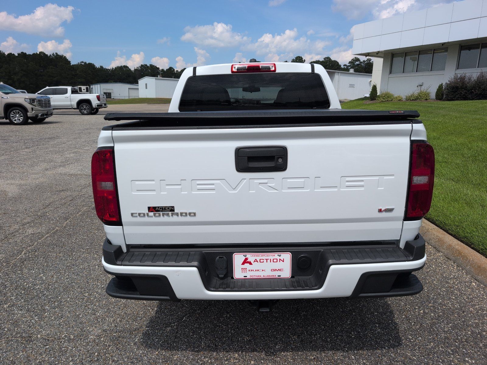 Used 2021 Chevrolet Colorado W/T w/ Custom Special Edition RWD image 5