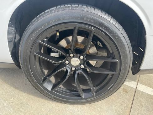 Used 2016 Dodge Challenger R/T Plus RWD image 6