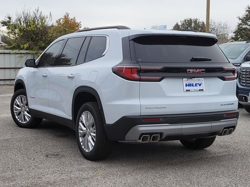 New 2026 GMC Acadia Elevation w/ Elevation Premium Package FWD image 3