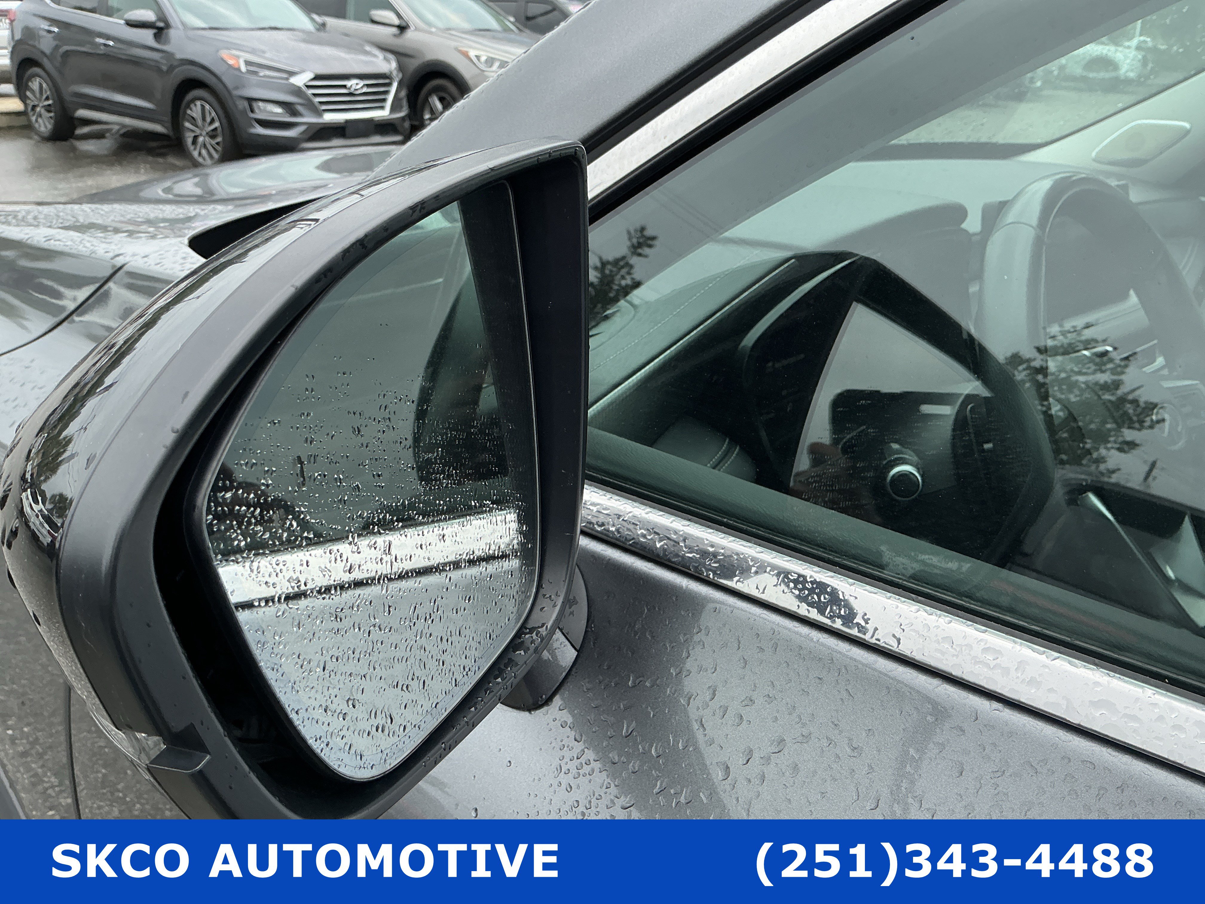 Used 2023 INFINITI QX60 Luxe w/ Performance Audio Package FWD image 10