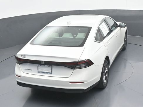 Used 2023 Honda Accord EX image 50