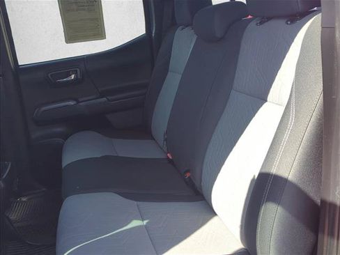 Certified 2023 Toyota Tacoma TRD Sport w/ Advanced Technology Package AWD/4WD image 24