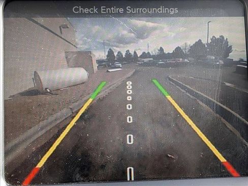 Used 2014 Jeep Cherokee Altitude w/ Comfort/Convenience Group image 14