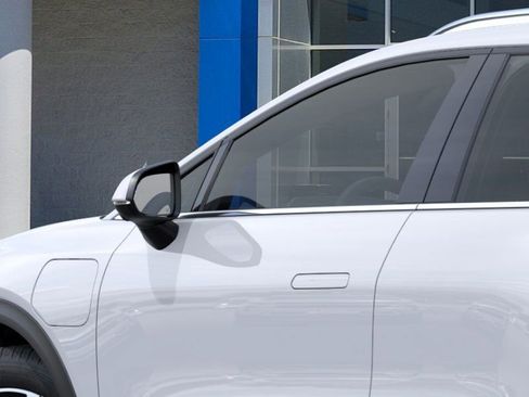 New 2026 Chevrolet Equinox EV LT image 12