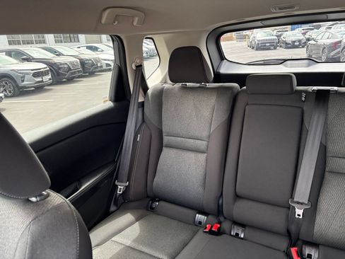 Used 2025 Nissan Rogue SV FWD image 41