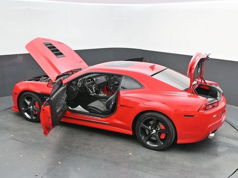 Used 2015 Chevrolet Camaro SS w/ RS Package image 35