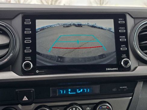 Used 2021 Toyota Tacoma TRD Sport w/ Technology Package image 35