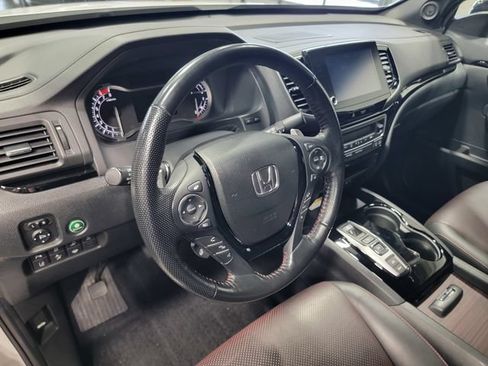 Used 2021 Honda Ridgeline Black Edition image 11