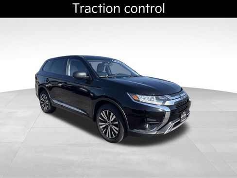 Used 2019 Mitsubishi Outlander SE AWD/4WD image 3