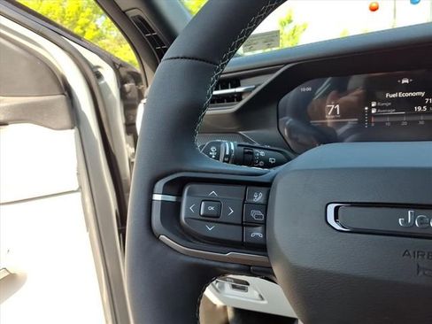 New 2026 Jeep Cherokee Overland w/ Advanced Pro Tech Group AWD/4WD image 18