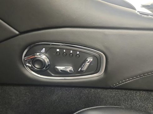 Used 2020 Aston Martin DBS Superleggera RWD image 36