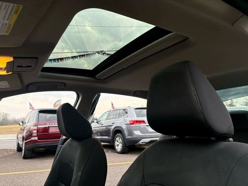 Used 2019 Nissan Altima 2.5 SV image 15