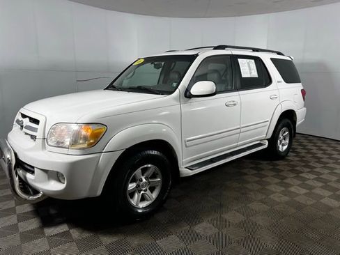 Used 2006 Toyota Sequoia SR5 image 1