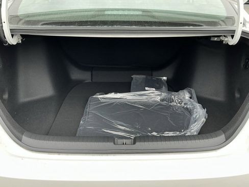 New 2025 Honda Accord LX image 6