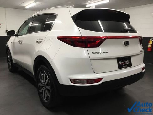 Used 2018 Kia Sportage EX image 8