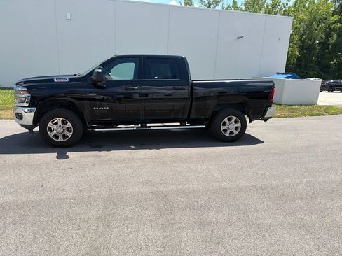 Used 2026 RAM 2500 Big Horn AWD/4WD image 6