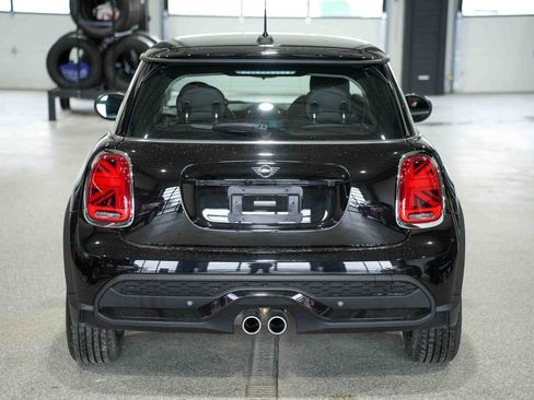 Used 2022 MINI Cooper S image 6
