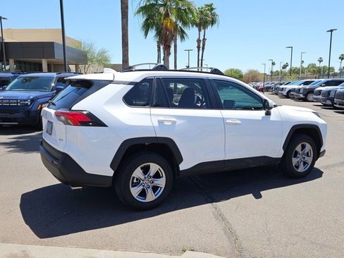Used 2023 Toyota RAV4 XLE FWD image 5