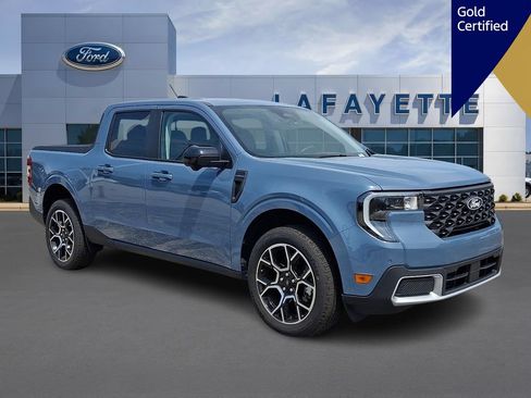 Certified 2025 Ford Maverick Lariat w/ 4K Tow Package AWD/4WD image 1