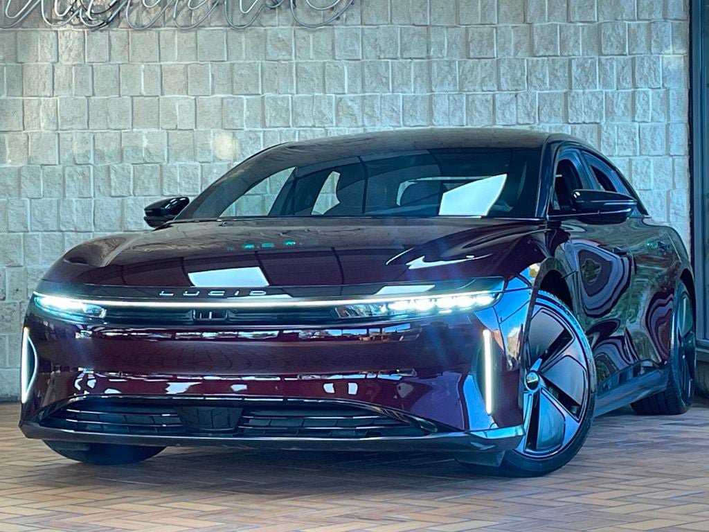 Used 2023 Lucid Air Grand Touring AWD/4WD image 2