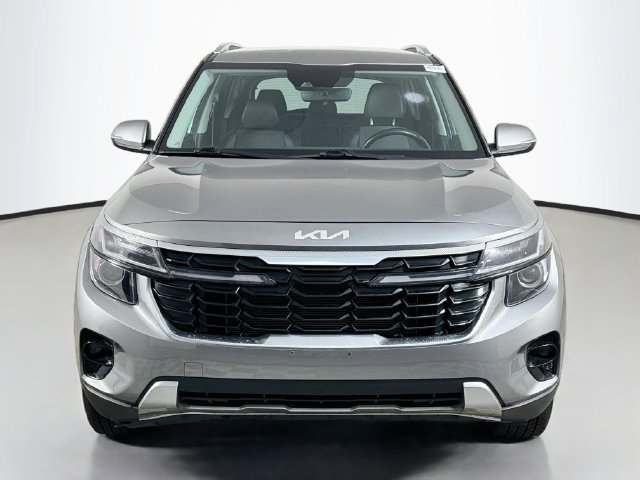 Used 2024 Kia Seltos S AWD/4WD image 2