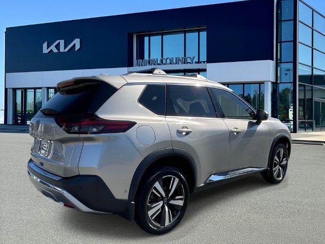 Used 2023 Nissan Rogue Platinum w/ Platinum Premium Package AWD/4WD image 6