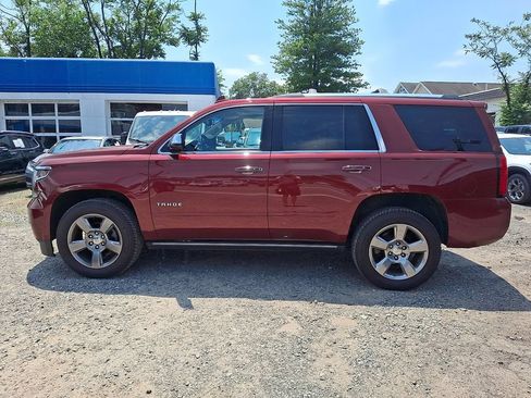 Used 2019 Chevrolet Tahoe Premier AWD/4WD image 4