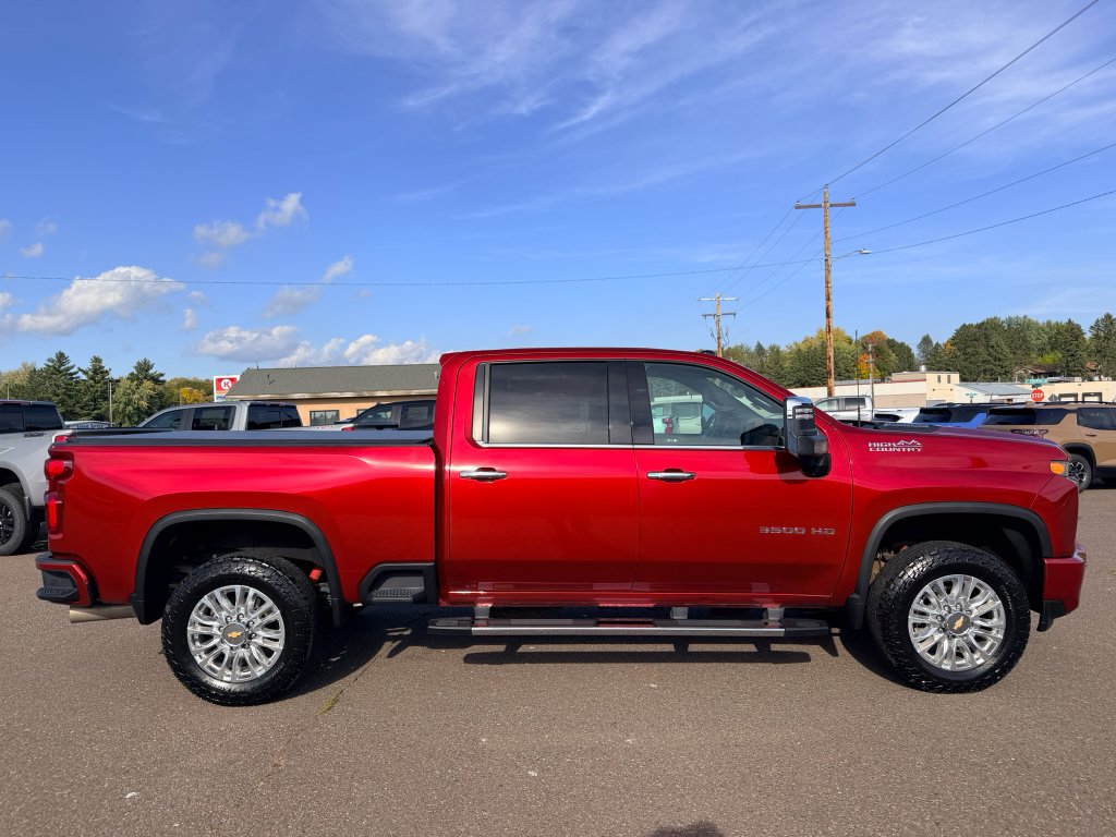 Used 2021 Chevrolet Silverado 3500 High Country w/ Safety Package II AWD/4WD image 2