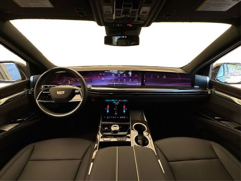 New 2026 Cadillac Escalade ESV 4WD image 21