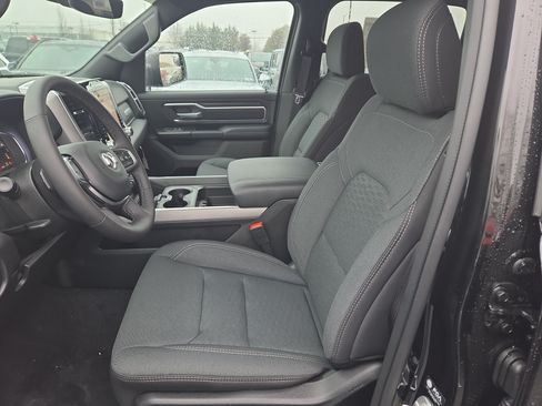 New 2026 RAM 1500 Big Horn AWD/4WD image 17